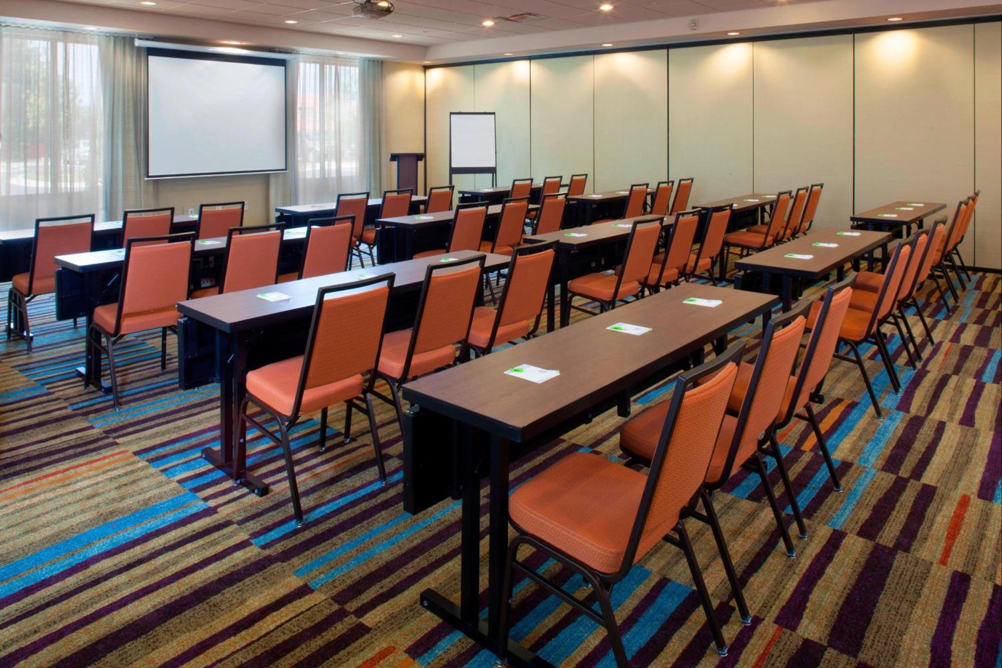 דולות' Fairfield Inn & Suites By Marriott Atlanta Gwinnett Place מראה חיצוני תמונה